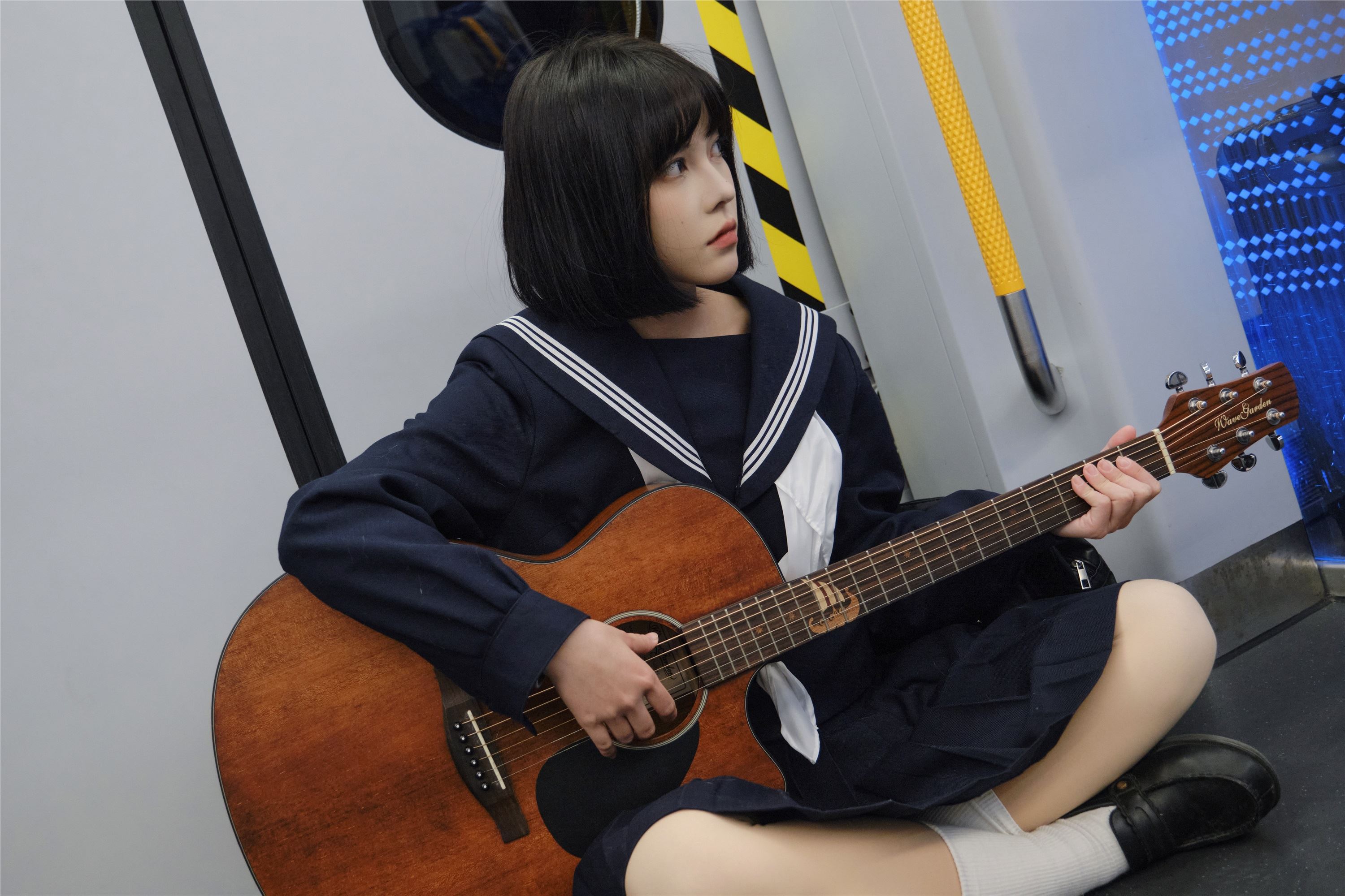 YITUYU艺图语 2025.02.07 列车jk 悲伤薯条555